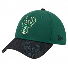Бейсболка Milwaukee Bucks New Era Hunter Green Sport Night Visor Hit 39THIRTY