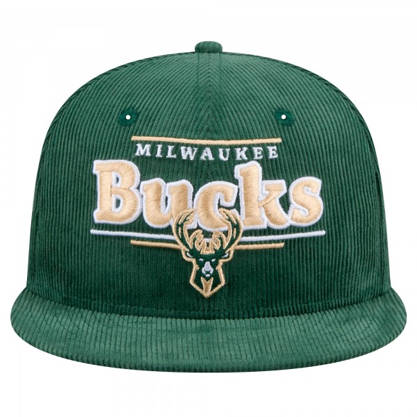 Бейсболка Milwaukee Bucks New Era Hunter Green Throwback Display Corduroy 9FIFTY