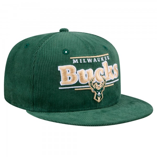 Бейсболка Milwaukee Bucks New Era Hunter Green Throwback Display Corduroy 9FIFTY