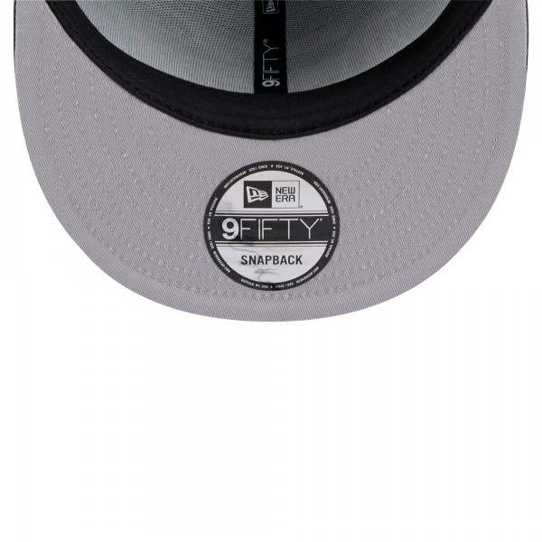 Бейсболка Milwaukee Bucks New Era Hunter Green Throwback Display Corduroy 9FIFTY