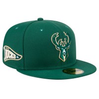 Бейсболка  Milwaukee Bucks New Era Hunter Green Throwback Pennant 59FIFTY