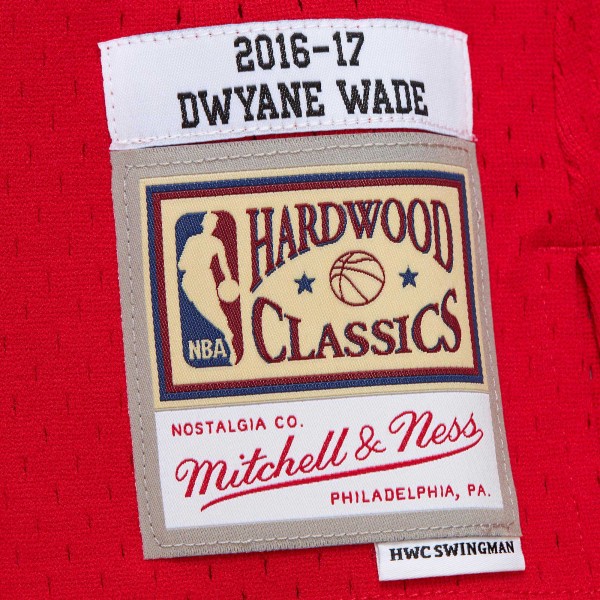 Игровая джерси Dwyane Wade Chicago Bulls Mitchell & Ness 2016/17 Hardwood Classics Swingman - Red