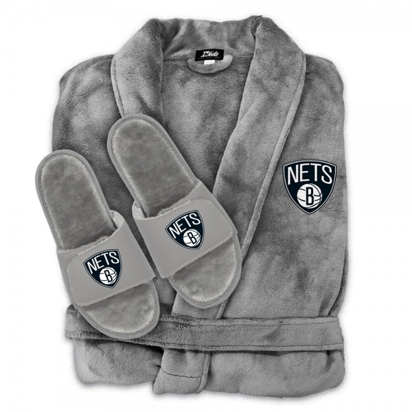 Brooklyn Nets ISlide Unisex Faux Fur Slide Sandals & Robe Bundle - Gray