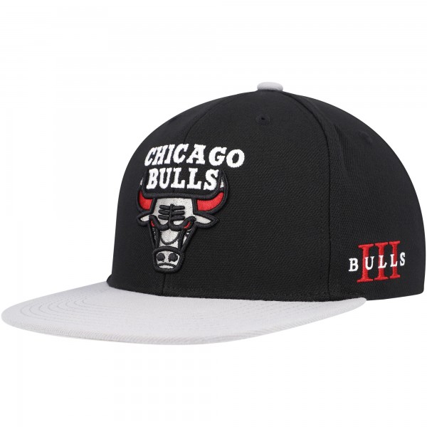 Бейсболка Chicago Bulls Mitchell & Ness Core - Black/Gray