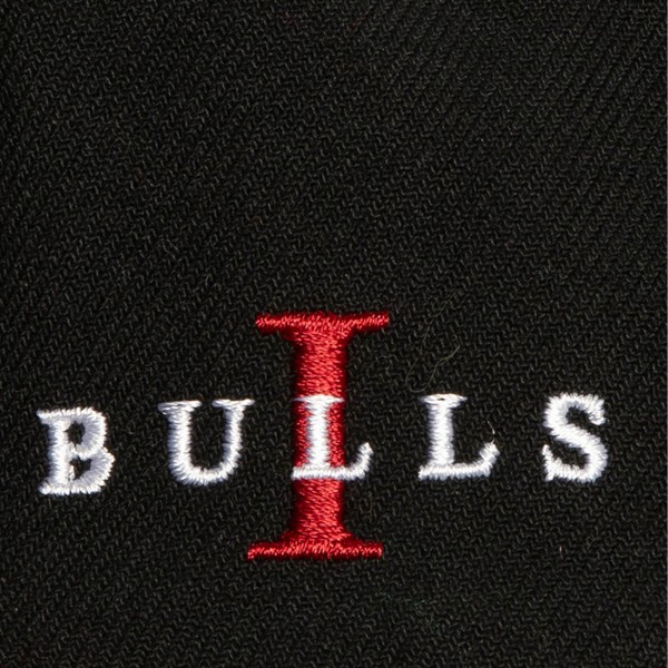 Бейсболка Chicago Bulls Mitchell & Ness Core - White/Red