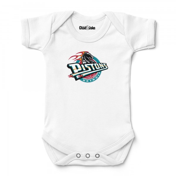 Newborn & Малышам Detroit Pistons Chad & Jake White Hardwood Classic Bodysuit