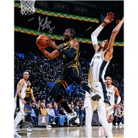 Jonathan Kuminga Golden State Warriors Autographed Fanatics Authentic 8 x 10 Reverse Layup vs. San Antonio Spurs Photograph