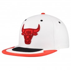 Бейсболка Chicago Bulls Mitchell & Ness Day 4 - White
