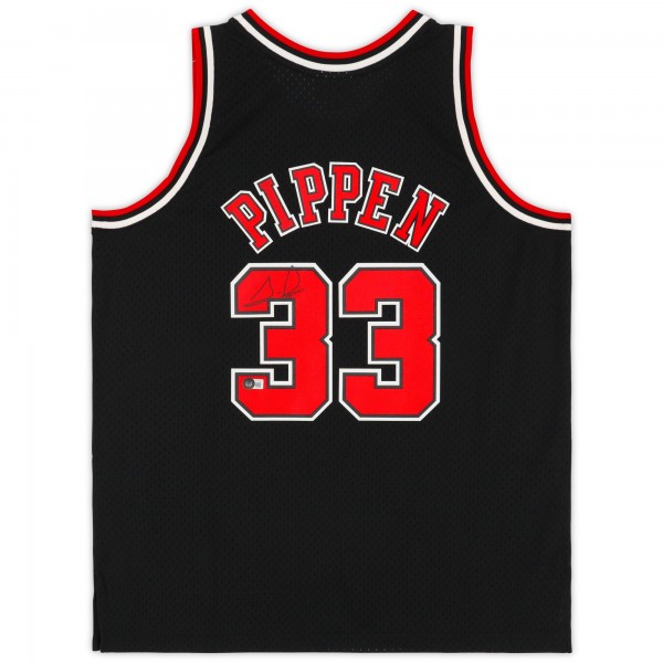 Игровая джерси Scottie Pippen Chicago Bulls Autographed Fanatics Authentic Mitchell & Ness Black 1997-98 Swingman