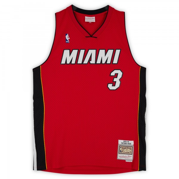 Игровая джерси Dwyane Wade Miami Heat Autographed Fanatics Authentic Red Mitchell & Ness Swingman with 3x NBA Champ Inscription
