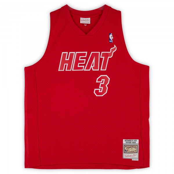 Игровая джерси Dwyane Wade Miami Heat Autographed Fanatics Authentic Red Mitchell & Ness 2012 Christmas Day Swingman