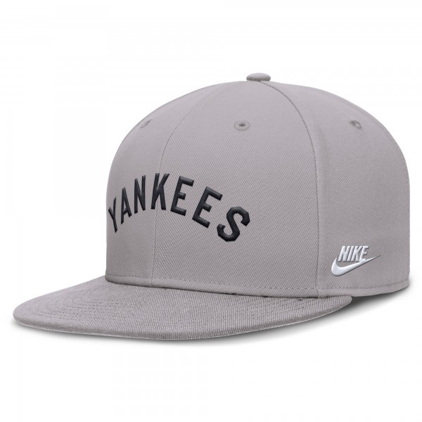 Бейсболка New York Yankees Nike Gray Cooperstown True Performance