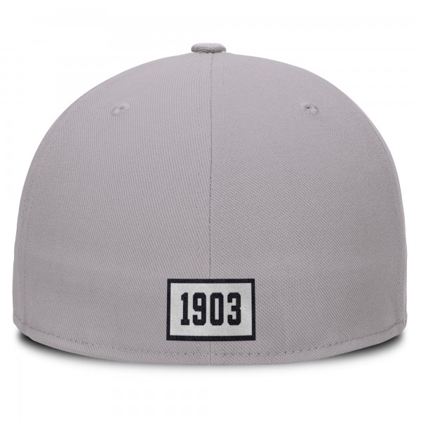 Бейсболка New York Yankees Nike Gray Cooperstown True Performance