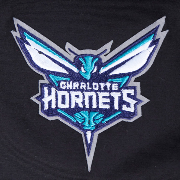 Женская футболка Charlotte Hornets Pro Standard Black Jewels Boxy Cropped