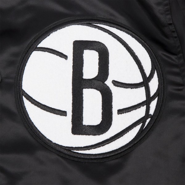 Бомбер Brooklyn Nets Pro Standard Sublimated Satin - Black