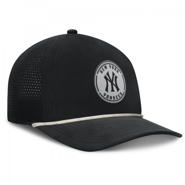 Бейсболка New York Yankees Fanatics Black Signature A-Frame