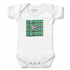 Newborn & Малышам Oklahoma City Thunder Chad & Jake White St. Patricks Day Feeling Lucky Bodysuit
