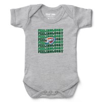 Newborn & Малышам Oklahoma City Thunder Chad & Jake Heather Gray St. Patricks Day Feeling Lucky Bodysuit
