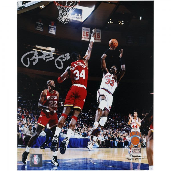 Patrick Ewing New York Knicks Autographed Fanatics Authentic 8 x 10 Fadeaway Shot vs. Houston Rockets Photograph
