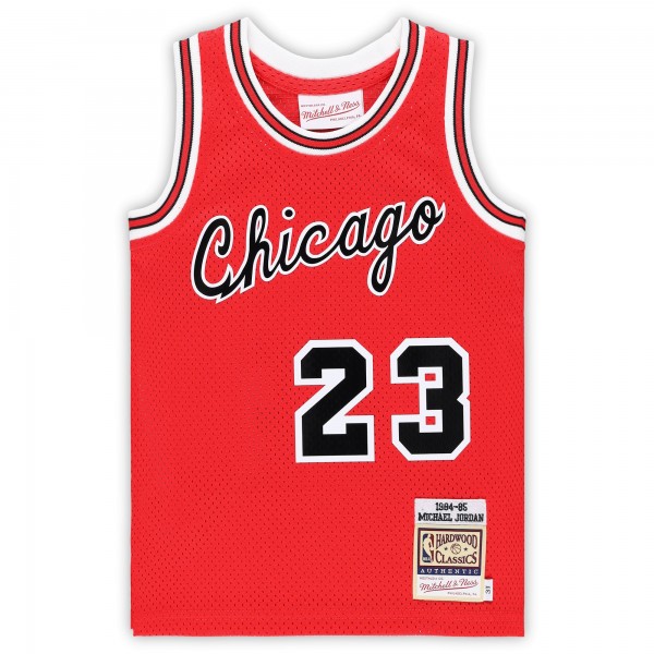 Малышам Chicago Bulls Michael Jordan Mitchell & Ness Red 1984/85 Hardwood Classics Authentic Jersey