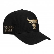 Бейсболка Chicago Bulls Pro Standard Black Metallic Logo Pinch Front