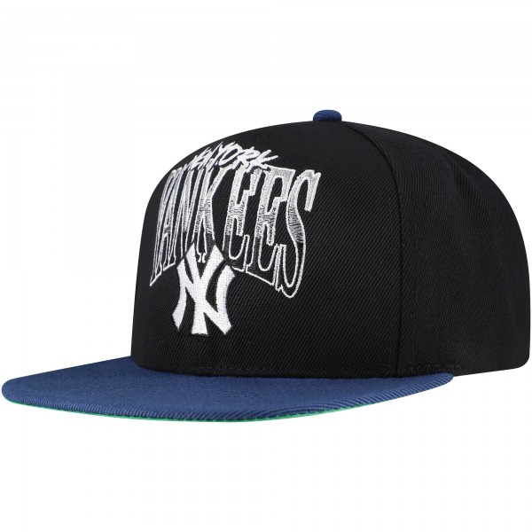 New York Yankees Mitchell & Ness Black Rise Up Snapback Hat