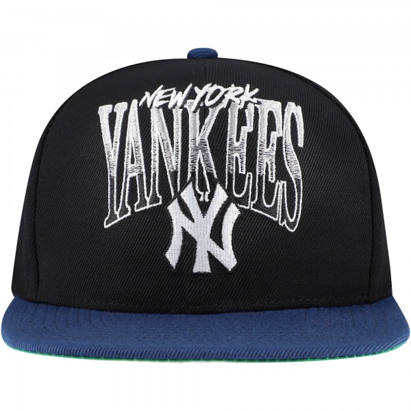 New York Yankees Mitchell & Ness Black Rise Up Snapback Hat