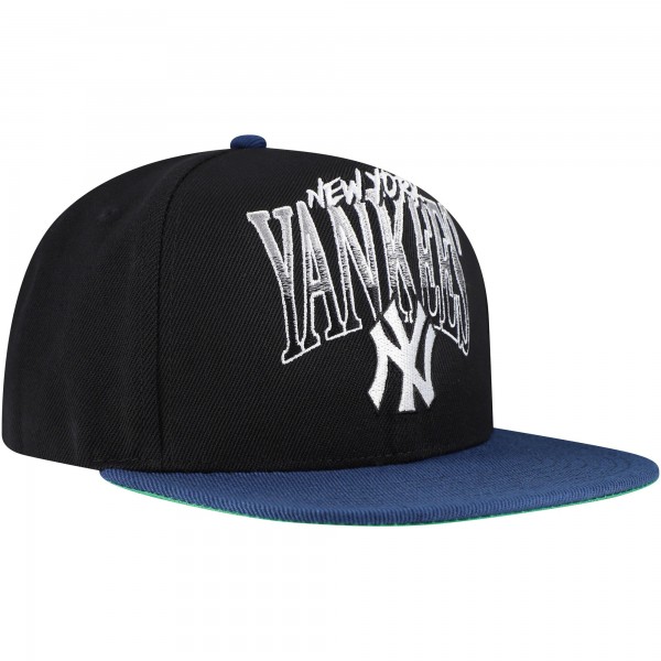 New York Yankees Mitchell & Ness Black Rise Up Snapback Hat