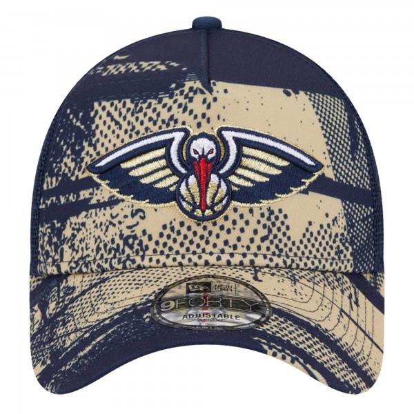 Бейсболка New Orleans Pelicans New Era Navy/Gold Tip Off A-Frame Trucker 9FORTY