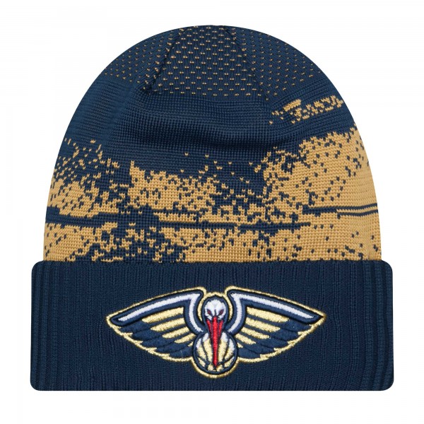 Шапка New Orleans Pelicans New Era Navy Tip-Off Cuffed Knit