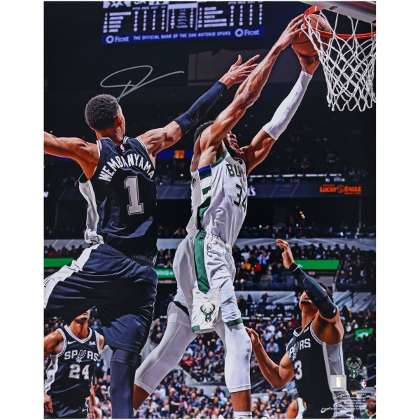 Giannis Antetokounmpo Milwaukee Bucks Autographed Fanatics Authentic 16 x 20 Dunk vs. San Antonio Spurs Photograph