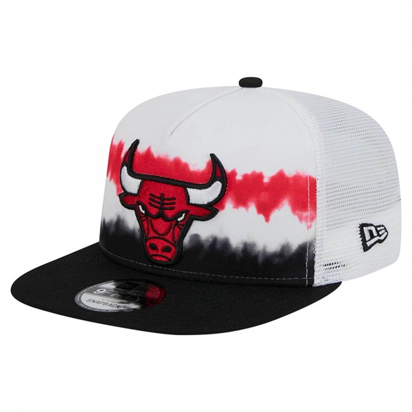 Бейсболка Chicago Bulls New Era Dip-Dye 9FIFTY A-Frame Trucker - White/Black
