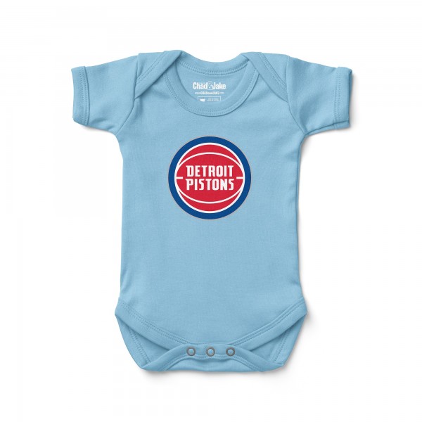 Newborn & Малышам Detroit Pistons Chad & Jake Light Blue Primary Logo Bodysuit