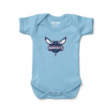 Newborn & Малышам Charlotte Hornets Chad & Jake Light Blue Primary Logo Bodysuit