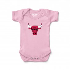 Newborn & Малышам Chicago Bulls Chad & Jake Pink Primary Logo Bodysuit