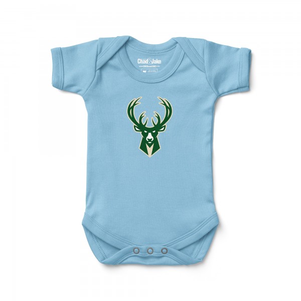Newborn & Малышам Milwaukee Bucks Chad & Jake Light Blue Primary Logo Bodysuit