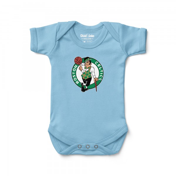 Newborn & Малышам Boston Celtics Chad & Jake Light Blue Primary Logo Bodysuit
