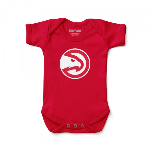 Newborn & Малышам Atlanta Hawks Chad & Jake Red Primary Logo Bodysuit