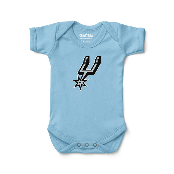Детская San Antonio Spurs Chad & Jake Light Blue Primary Logo Bodysuit