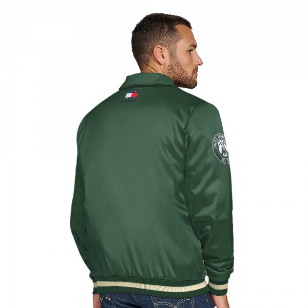 Бомбер Milwaukee Bucks Tommy Jeans Jacob Chain Stitch Applique Varsity - Hunter Green