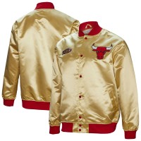 Куртка на кнопках Chicago Bulls Mitchell & Ness Gold Fashion Lightweight Satin