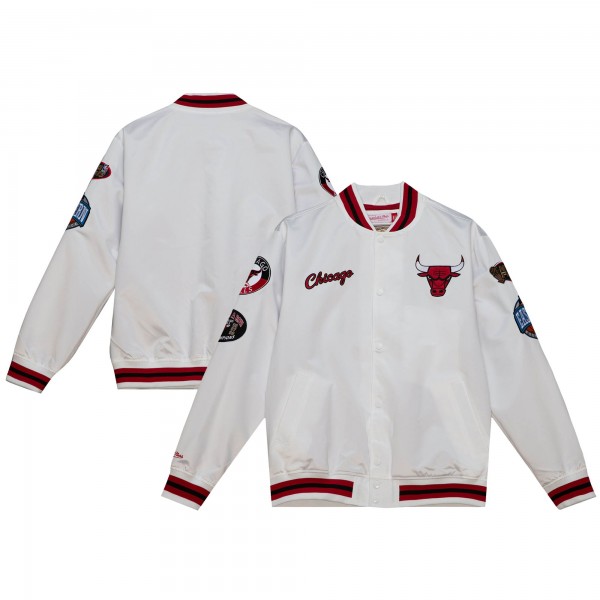 Бомбер Chicago Bulls Mitchell & Ness City Collection Lightweight Satin - White