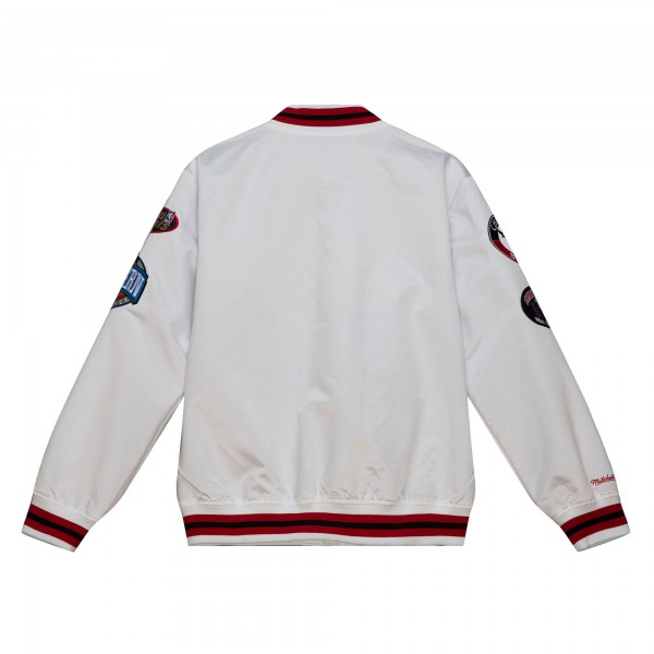 Бомбер Chicago Bulls Mitchell & Ness City Collection Lightweight Satin - White
