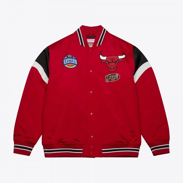 Куртка на кнопках Chicago Bulls Mitchell & Ness Red Heavyweight Satin