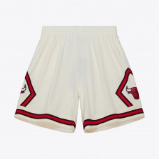 Шорты Chicago Bulls Mitchell & Ness Cream 1997/98 Hardwood Classics Team Color Swingman