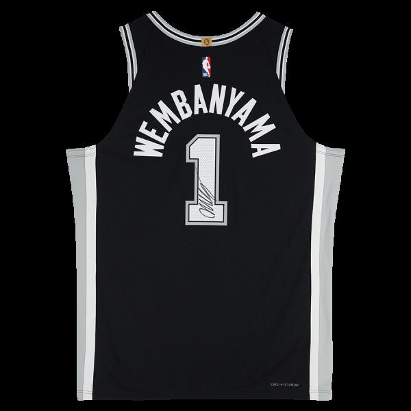 Джерси с автографом Victor Wembanyama San Antonio Spurs Fanatics Authentic Black Nike Icon Edition Authentic