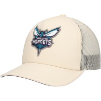 Бейсболка Charlotte Hornets Mitchell & Ness Trucker - Cream