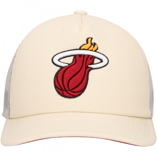 Бейсболка Miami Heat Mitchell & Ness Cream