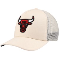 Бейсболка Chicago Bulls Mitchell & Ness Trucker - Cream