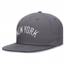 Бейсболка New York Yankees Nike Gray Performance True